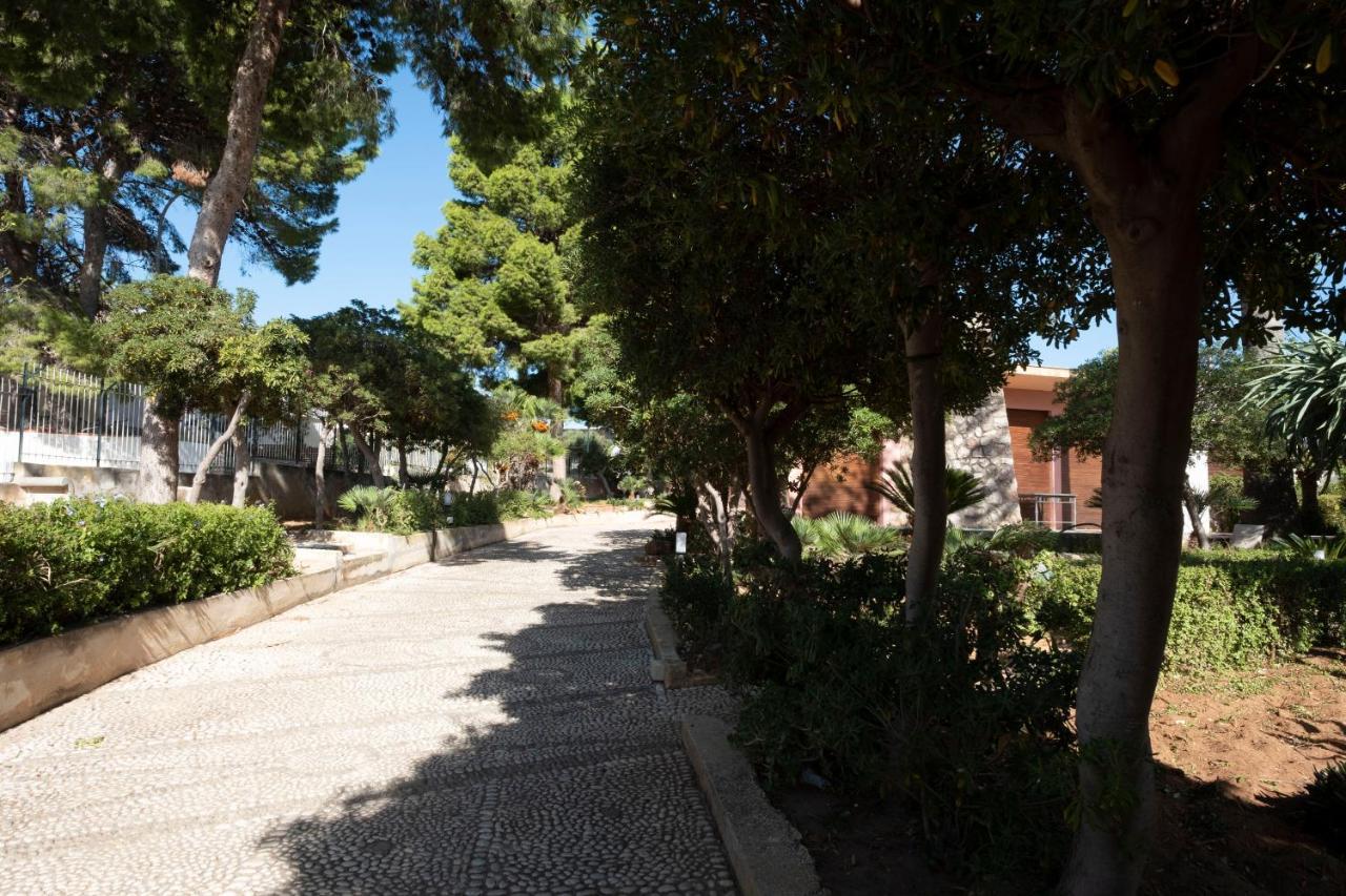 Villa Faro A Pochi Passi Dalla Spiaggia 圣维托罗卡波 外观 照片